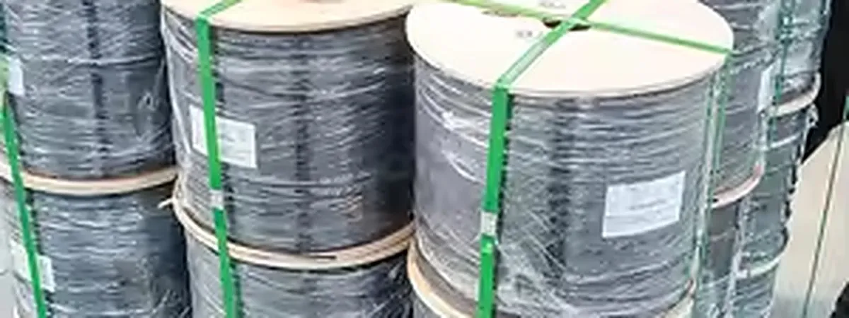 Cable drums palletised and packed for export shipment